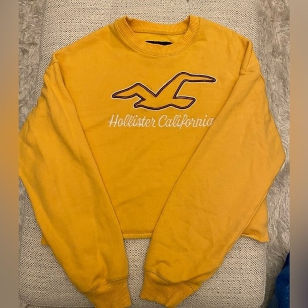 Hollister Cropped Sweatshirt, Mustard Yellow, Size XS